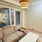 Convenient Airport Beside Big Mall Διαμέρισμα *