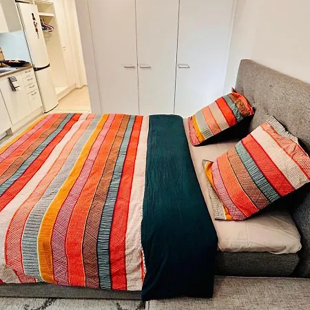 Апартаменты Convenient Airport Beside Big Mall