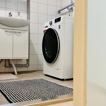 Convenient Airport Beside Big Mall Appartement