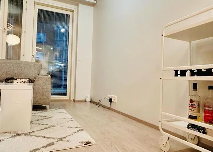 Convenient Airport Beside Big Mall Апартаменты