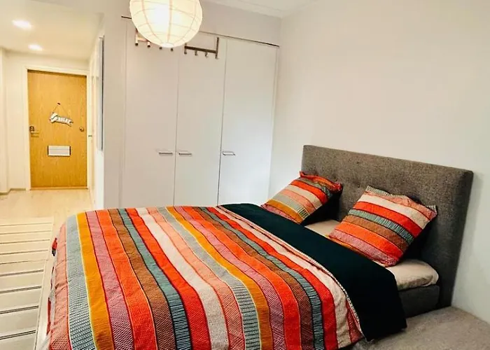 Convenient Airport Beside Big Mall Апартаменты