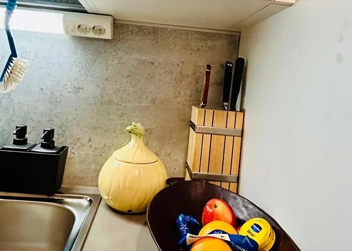 Апартаменты Convenient Airport Beside Big Mall Вантаа