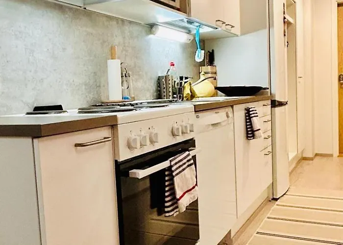 Convenient Airport Beside Big Mall Апартаменты