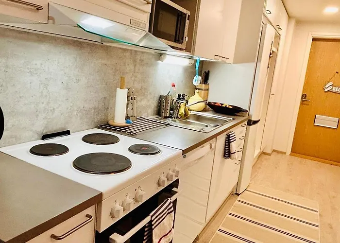 Convenient Airport Beside Big Mall Апартаменты